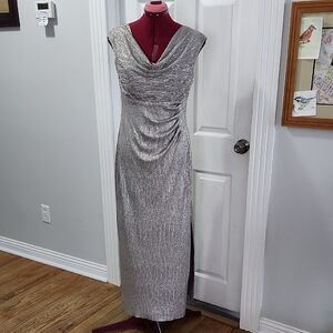 Laura Size 8p Full Length Dress Wedding Prom Special Occasion Silver/ Gray Sexy
